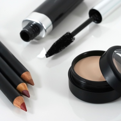 Make Up